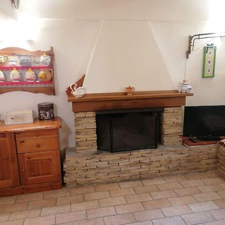 La Casa Nel Borgo Villa Orsogna Exterior foto